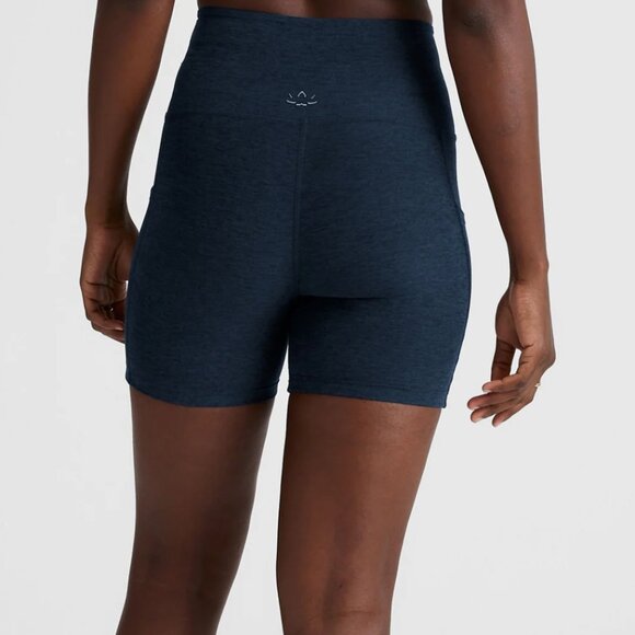 NWT Beyond Yoga Spacedye Go Pocket 5" Short - Picture 4 of 10